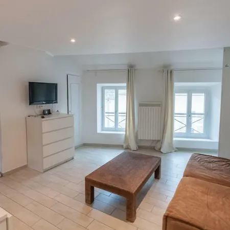 Duplex Hyper Centre * Fontainebleau
